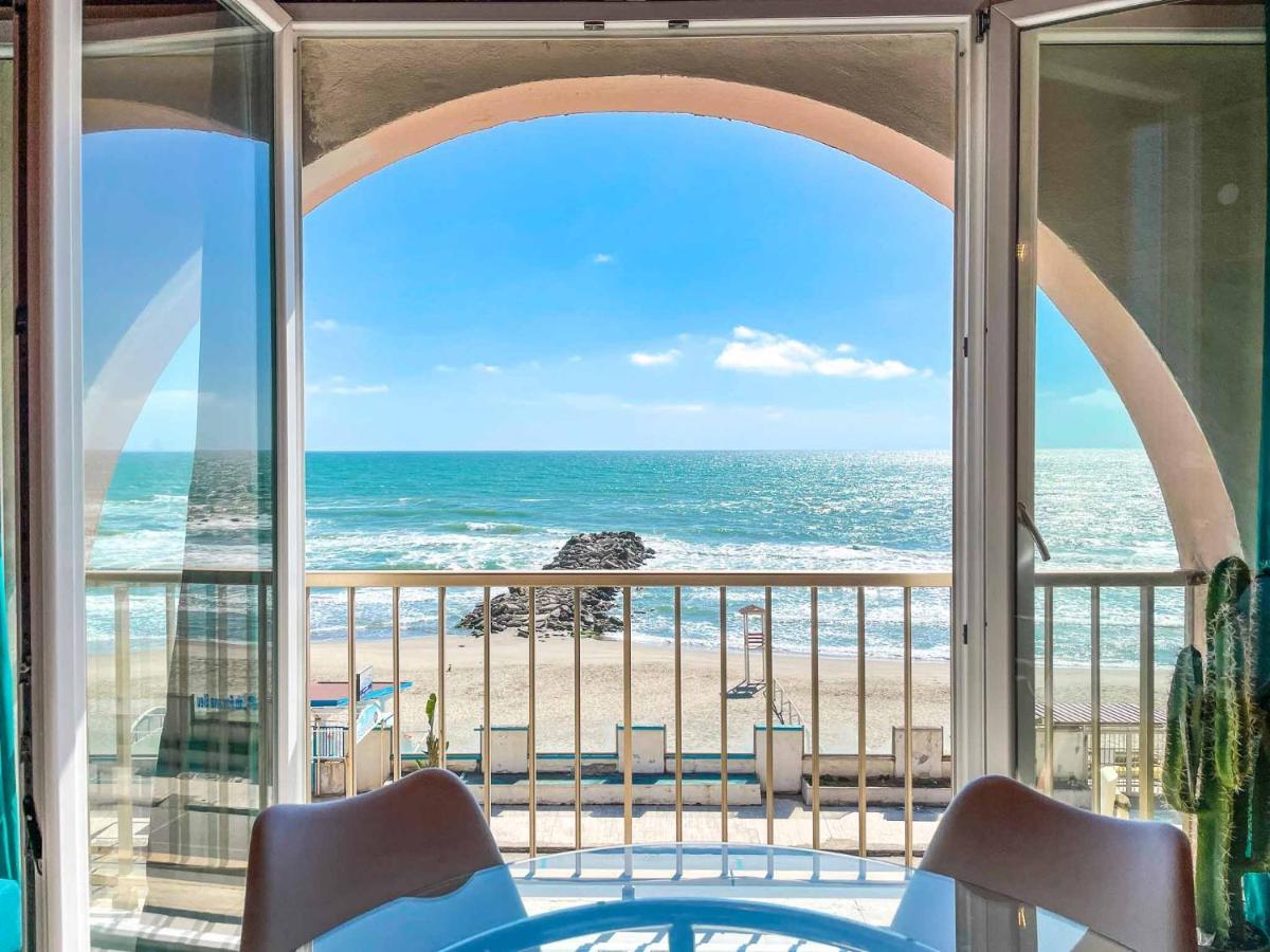Athena Sea Front Apartment, Parking & Pool *